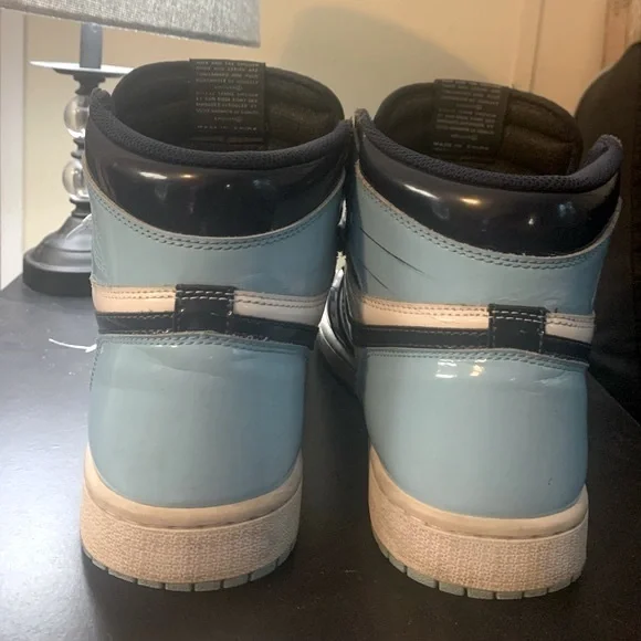 Air Jordan 1 Retro High OG “Blue Chill” - Picture 8 of 10